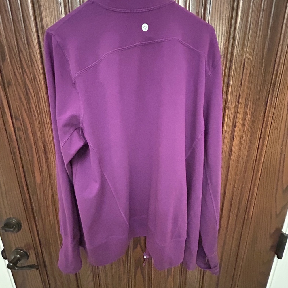 Livi Active Deep Purple zip up Jacket SZ 18-20